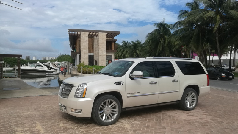 suv rental cancun