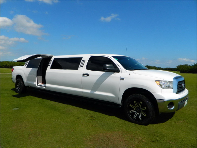 Tundra Limousine